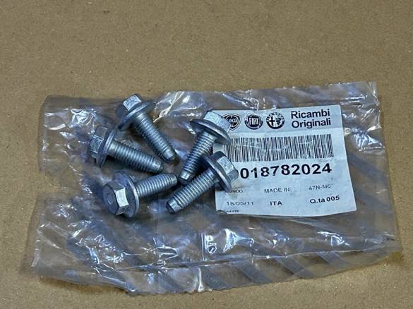 DOBLO DUCATO TEMPRA TİPO CIVATA SETİ 5Lİ 18782024 - 0