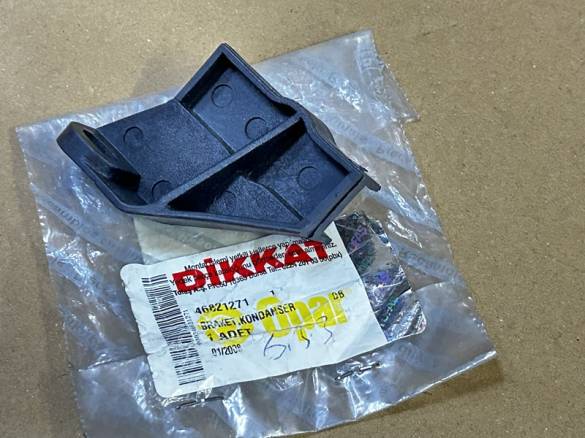DOBLO KLİMA KONDENSER BRAKETİ 46821271 - 1