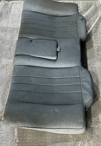 DOĞAN ŞAHİN ARKA KOLTUK SIRTI 85014869 - 2