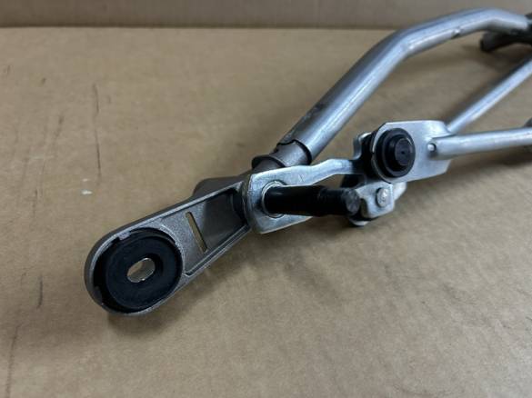 EGEA ÖN SİLECEK MEKANİZMASI MOTORSUZ 51984454 - 3