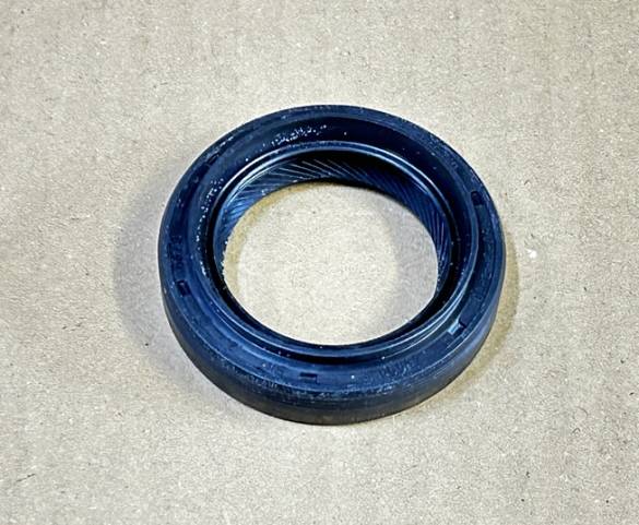 PALİO SİENA MAREA DOBLO ŞANZIMAN ÇIKIŞ KEÇESİ SAĞ (36x54x10x13.5) 40004630 - 0