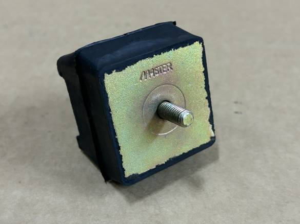 RENAULT 12 TOROS MOTOR ARKA KULAK TAKOZU 7700506311 - 1