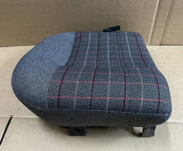 TEMPRA TİPO ARKA SAĞ KOLTUK OTURAK 85012879 - 1